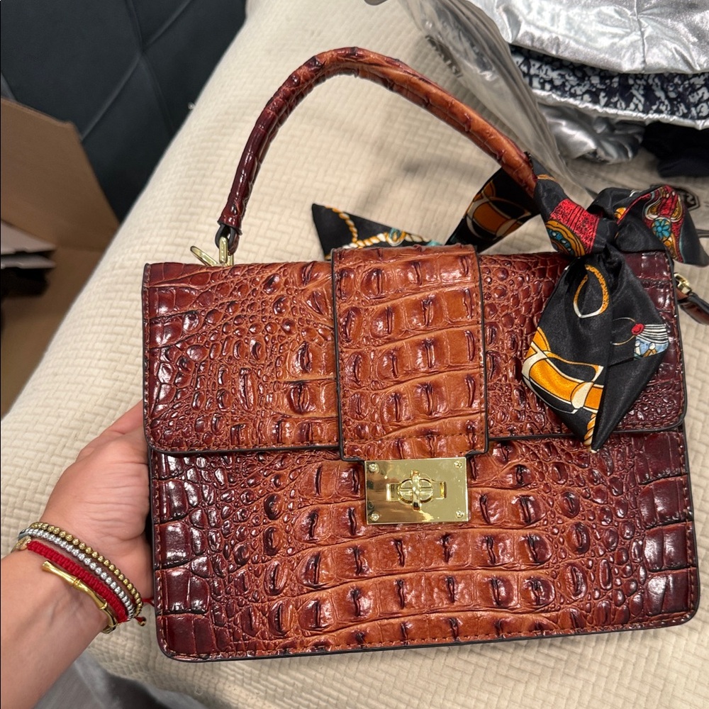 Elegant Brown Crocodile Pattern Handbag